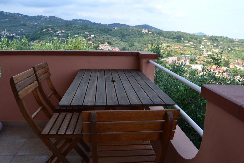 Azienda Agrituristica Villa Arianna إمبيريا المظهر الخارجي الصورة