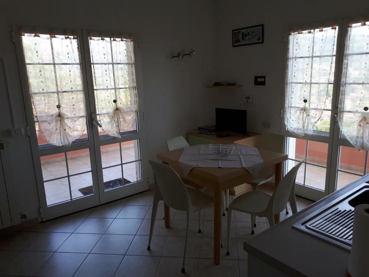 Azienda Agrituristica Villa Arianna إمبيريا المظهر الخارجي الصورة