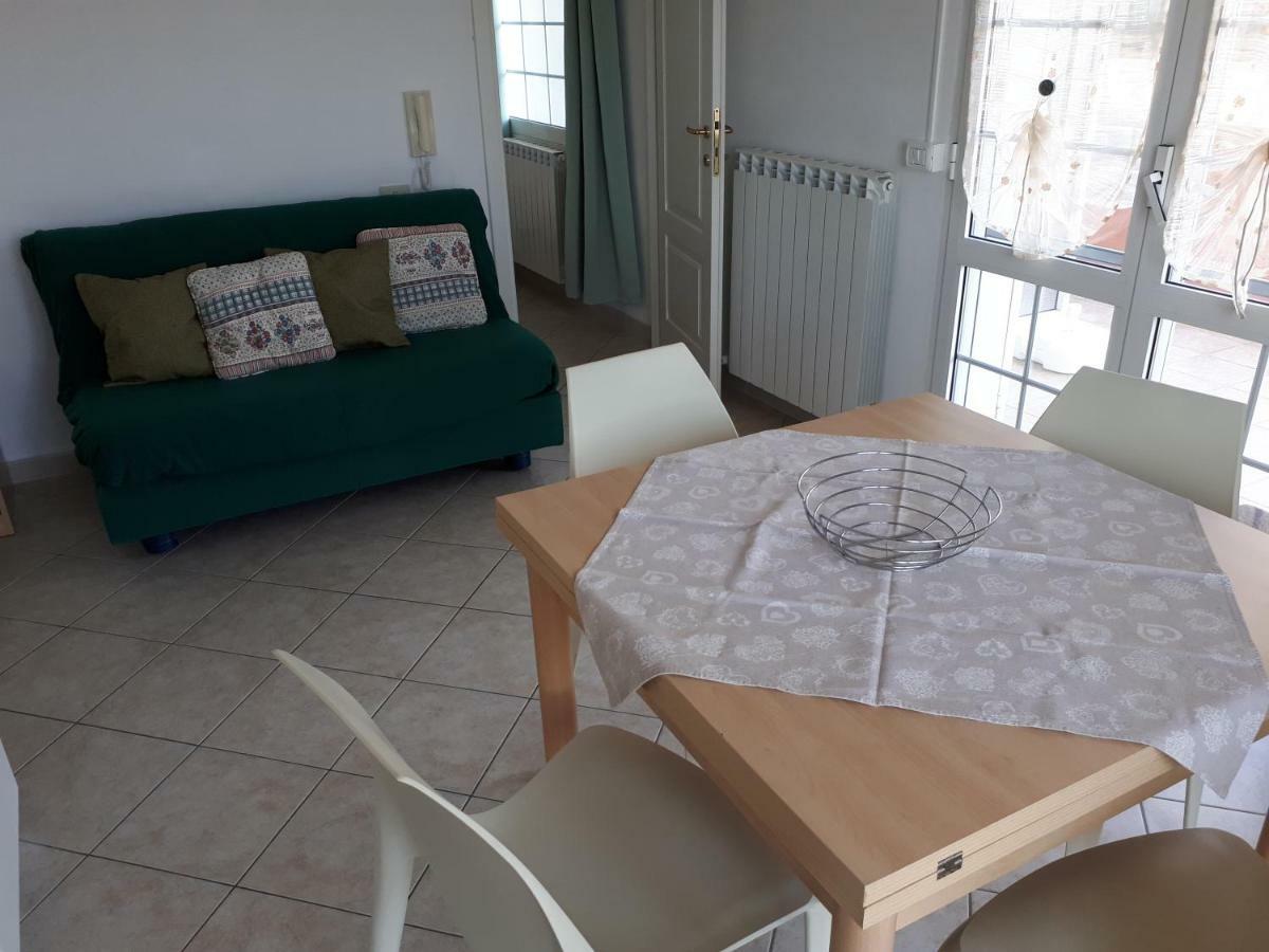 Azienda Agrituristica Villa Arianna إمبيريا المظهر الخارجي الصورة