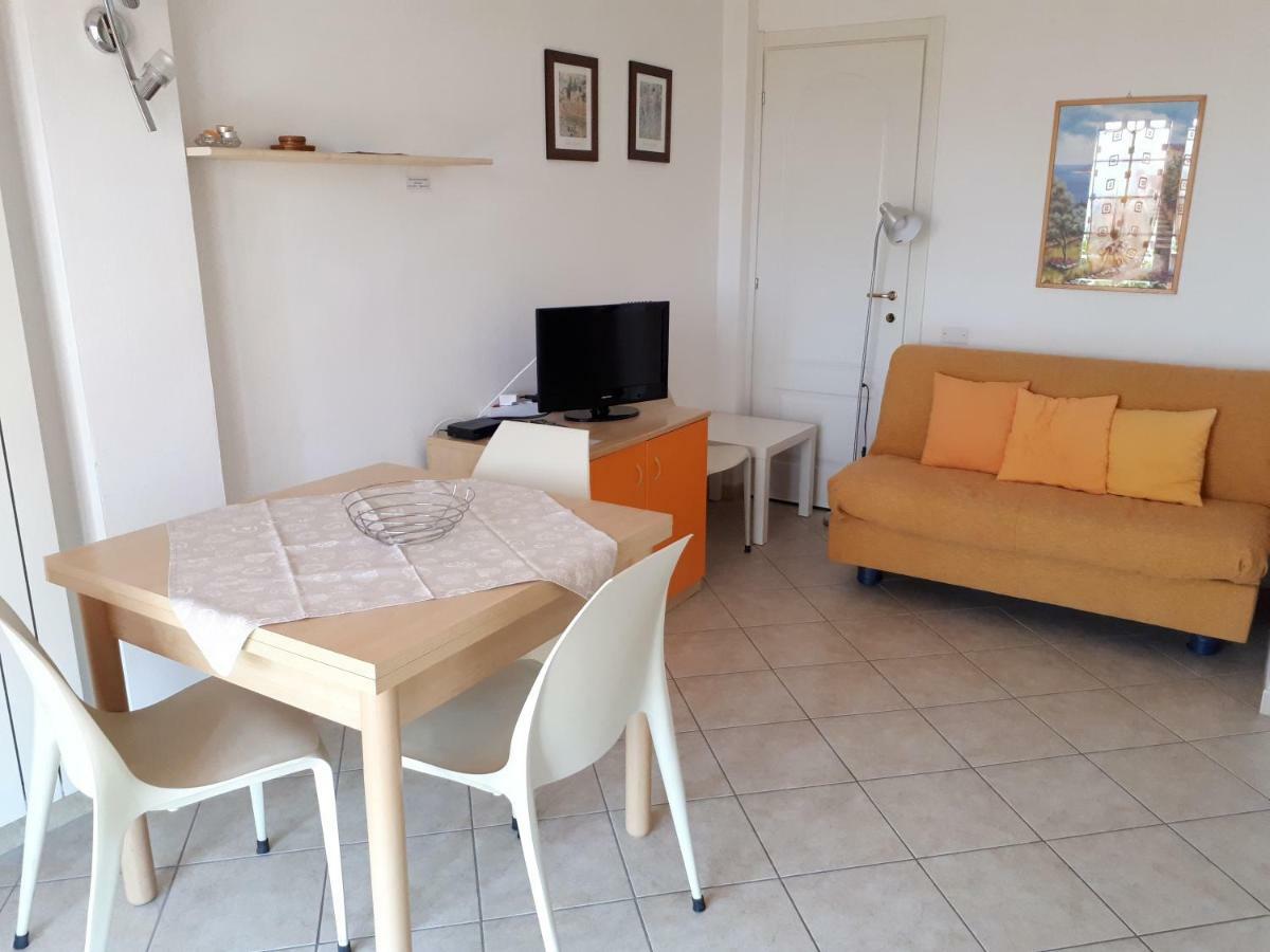Azienda Agrituristica Villa Arianna إمبيريا المظهر الخارجي الصورة